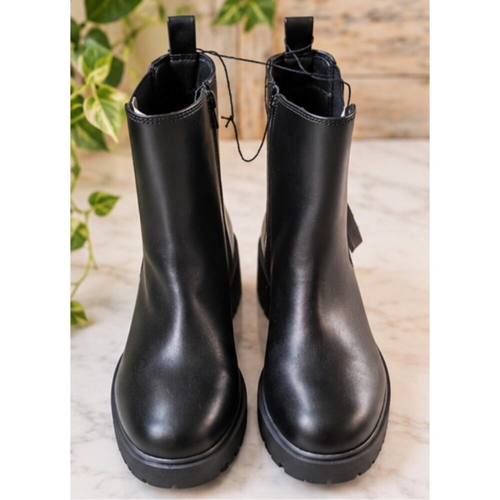 NWT Womens American Eagle Side Zip Boots Size 10 - Picture 2 of 5